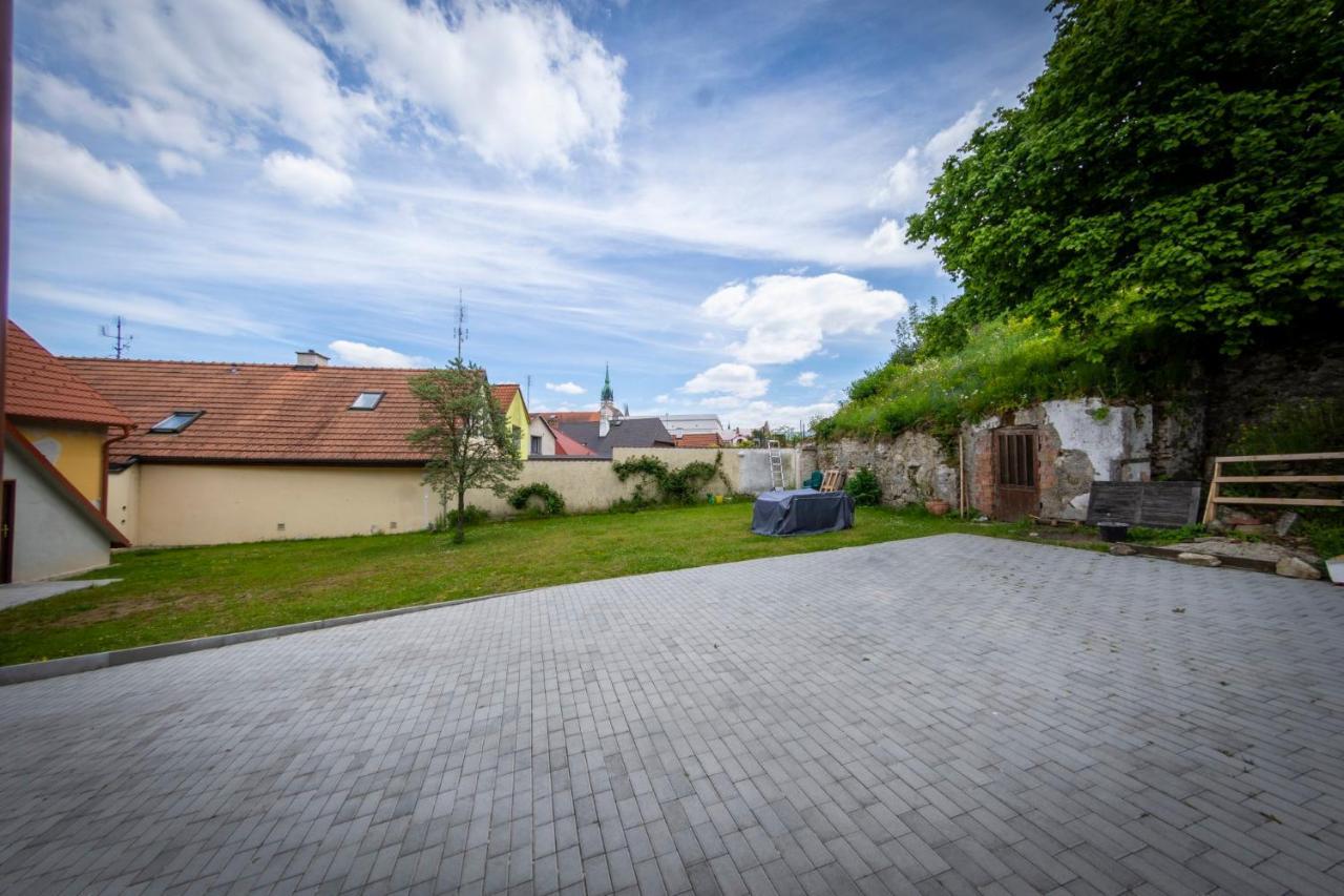 Penzion Nezarka 59 Jindrichuv Hradec Exterior photo